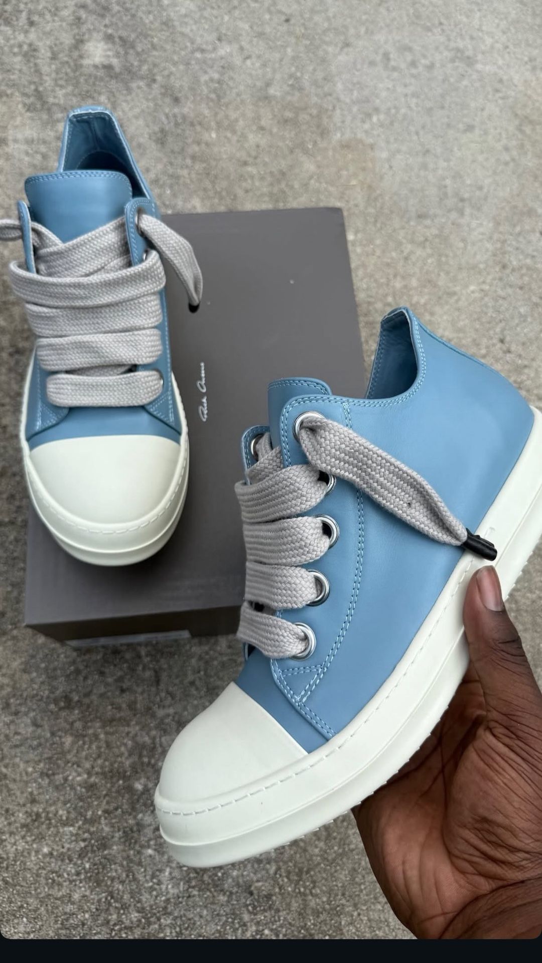 Rickyyyy Having All Sizes