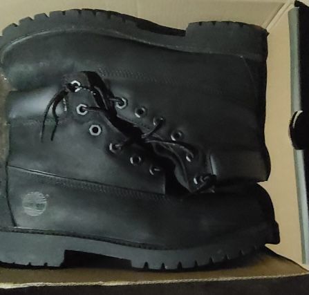 Timberlands Size 5 And 5.5