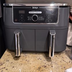 Ninja Air fryer 