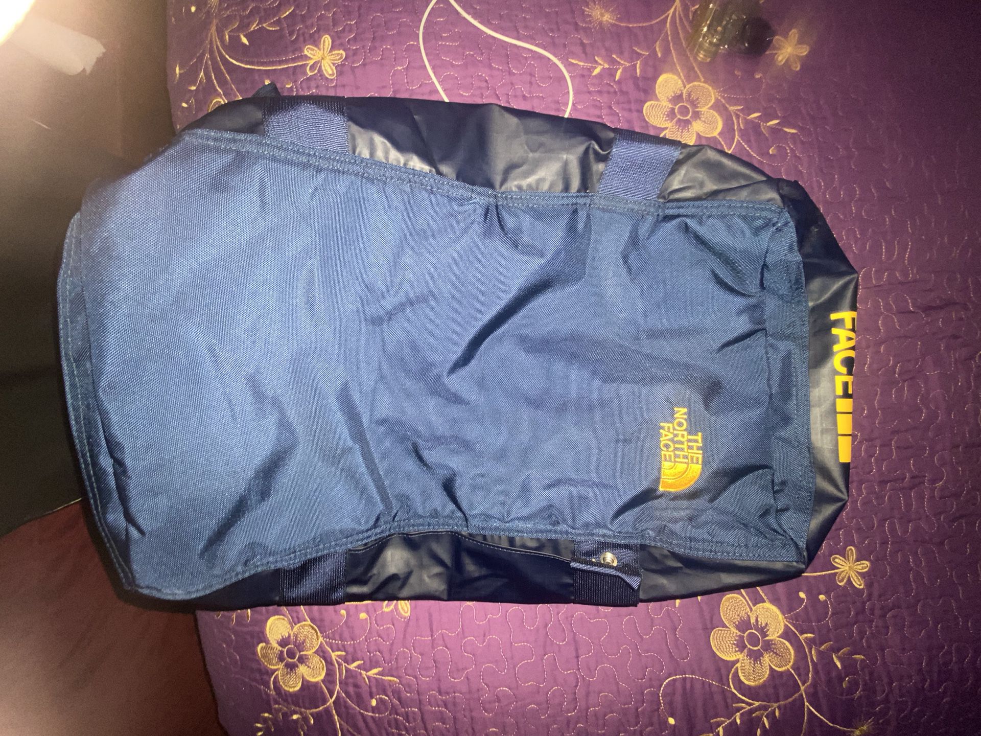 NorthFace Luggage/backpack 70$
