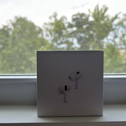 Airpod pros gen 2 with adaptive noice cancellation 