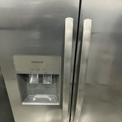 Refrigerator (New)
