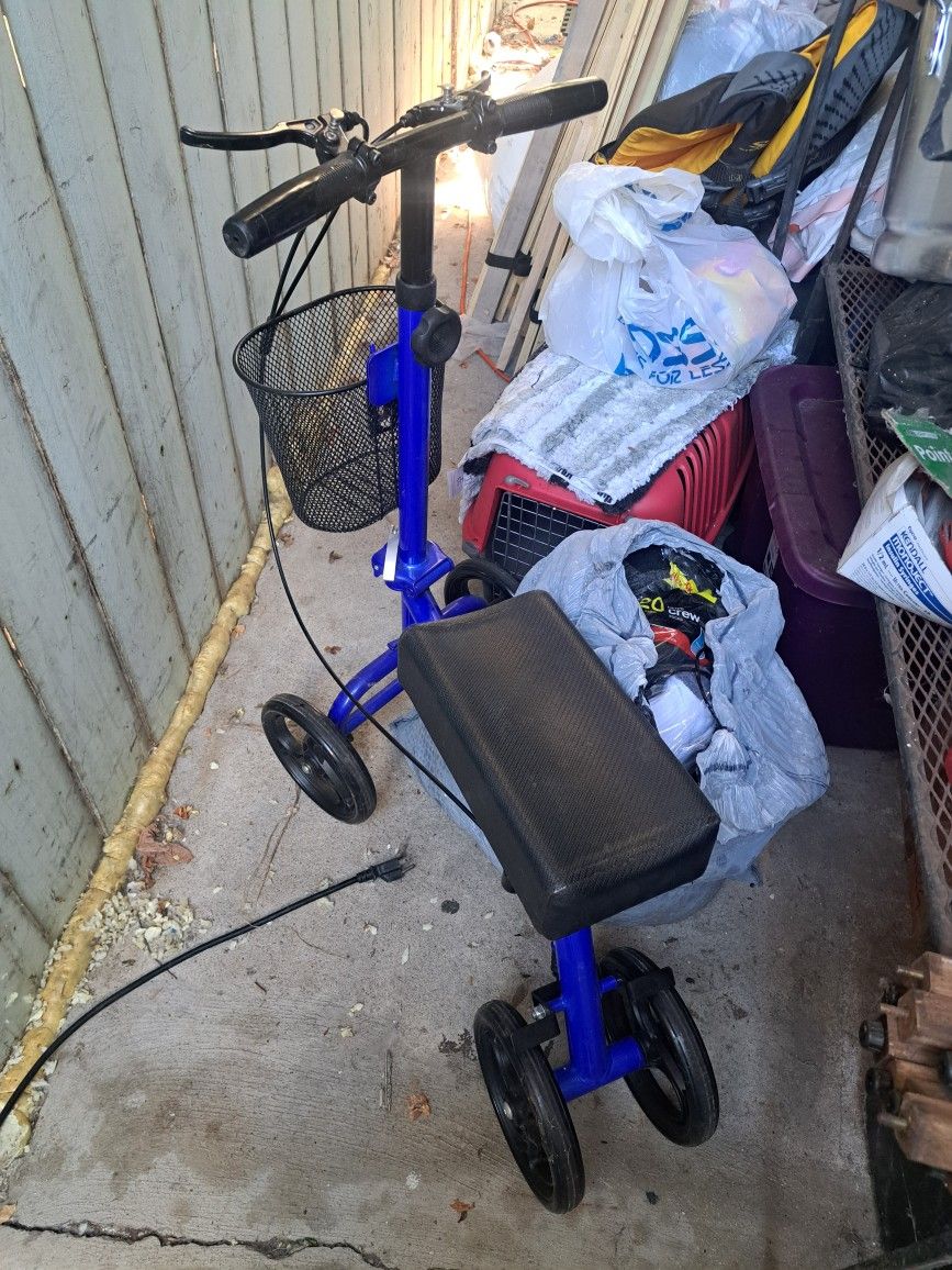 Knee Scooter