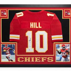 Tyreek Hill Signed Jersey With COA