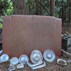 Chevy Hood /Hubcaps 