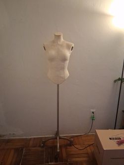 Dress Maker