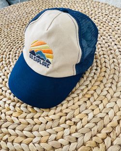 Kid’s Trucker Hat / Sun Hat
