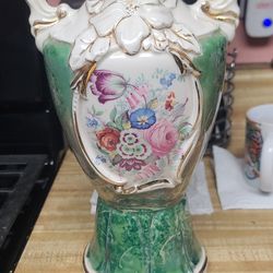 EXQUISITE CERAMIC  ( DO IT YOURSELF) LAMP BASE