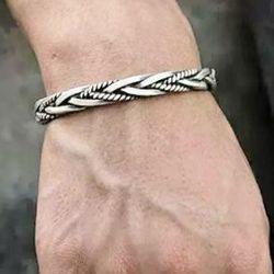Attractive 925 Filled Silver  Bracelet