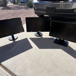 3 Computer Monitors - 1 Dell 2 Acer 