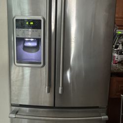 Maytag Stainless Steel Appliances Set