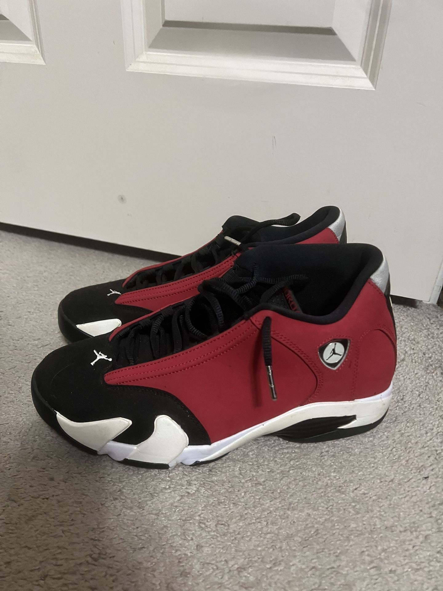 VNDS JORDAN 14 GYM RED SIZE 9.5
