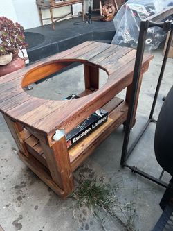 Kamado smoker big green egg cart