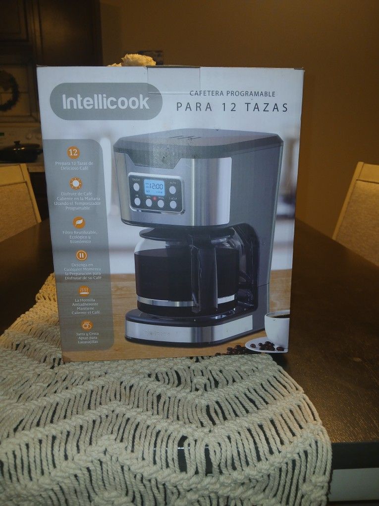 12 cup programmable intellicook COFFEE MAKER