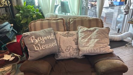 Set of 3 Decorative Throw Pillows