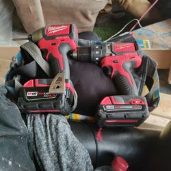Milwaukee Drill Set$200