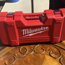 Milwaukee Saw 