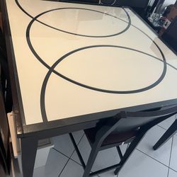 Modern High Wood Dining Table with 4 chairs in Mahogany color