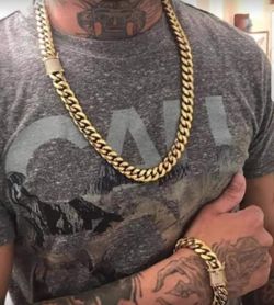 Cuban Link Set 14K Gold Plated Does Not Loses Color