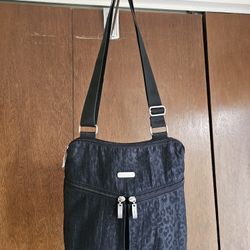 Crossbody Baggallini Black Nylon Bag EUC