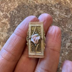 Woman’s Vintage Brooch Rose Shipping Available 