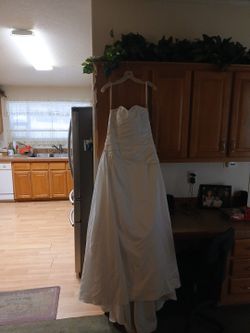 Wedding Dress $100 Size10