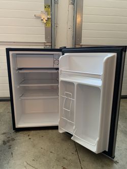 Emerson Mini Fridge 2 8 Cubic Foot Stainless Steel For Sale In Tigard Or Offerup