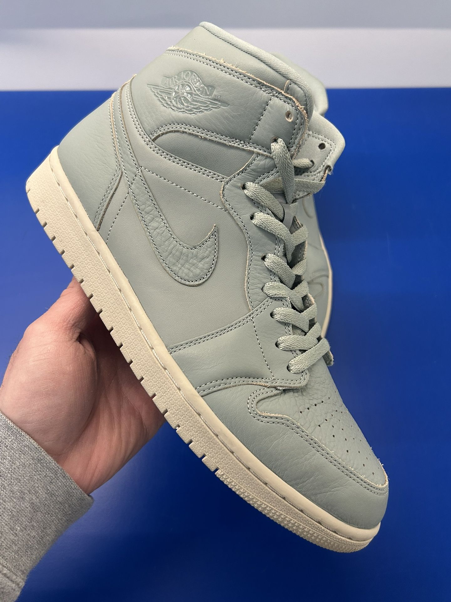 Jordan 1 Mica Green Desert Sand Size 11