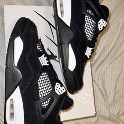 Air Jordan 4 Retro White Thunder 