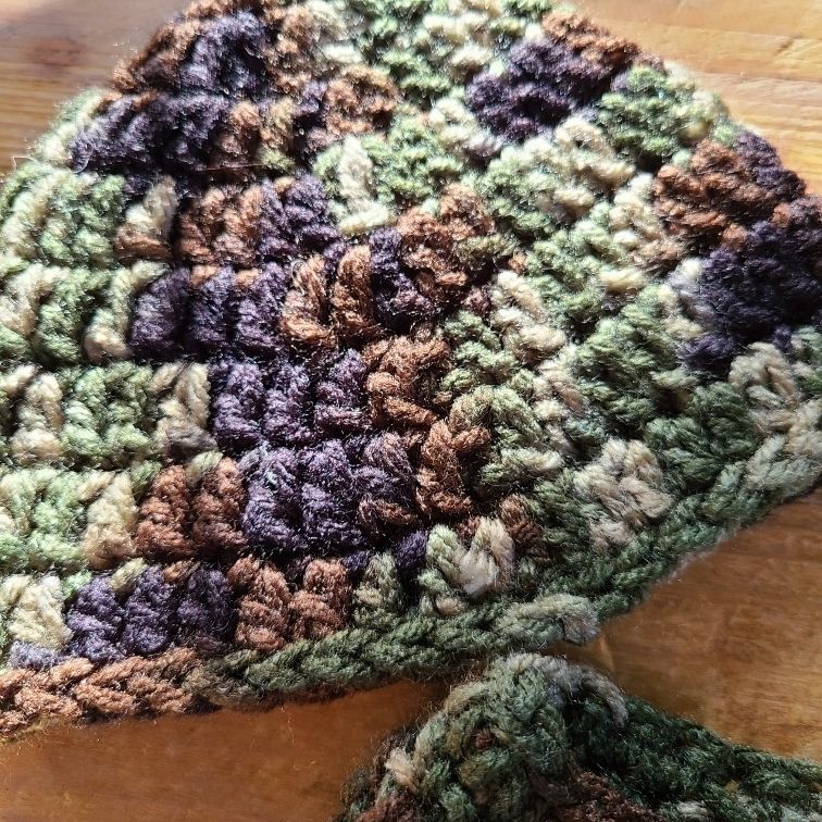 Camo Newborn Crochet Beanie & Diaper Cover