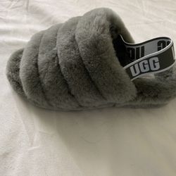 UGG Fluff Yeah Slide Slippers Size 7
