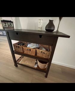 Entry Way Table
