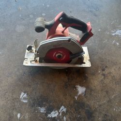 Milwaukee Circular Saw