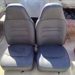 92-96 Ford Bronco seats Parts