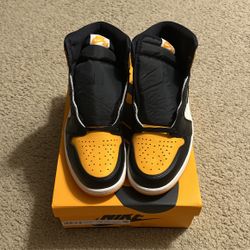 Air Jordan 1 High “Taxi / Yellow Toe” - size 10