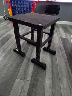 Plyo Bench  Adjustable Height. 16"-24". READ BELOW. FIRM PRICE.