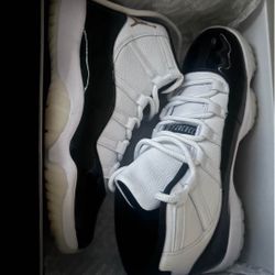 Jordan 11