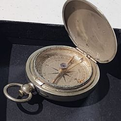 Antique Keuffel & Esser Pocket Compass – Vintage Explorer’s Gem! 