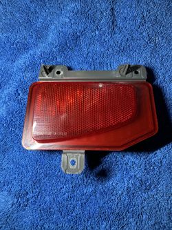 2020 2021 2022 JEEP GLADIATOR BUMPER REFLECTOR REAR RIGHT OEM 
