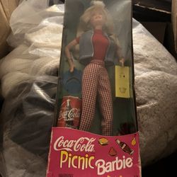 Coca Cola Barbie Collectible Edition 