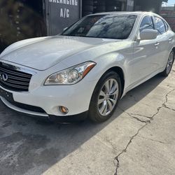 13 Infiniti M37 For Parts Only