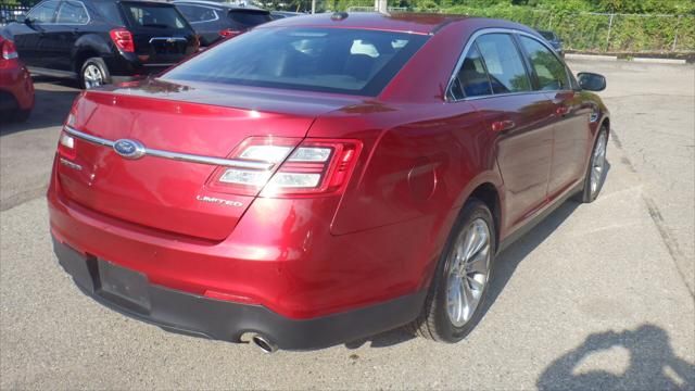 2018 Ford Taurus