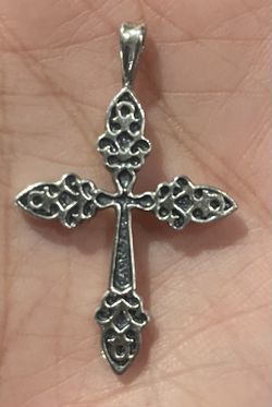 925 Sterling Silver Cross Pendant