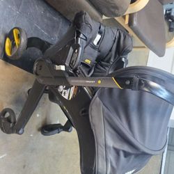 Donna Stroller $100