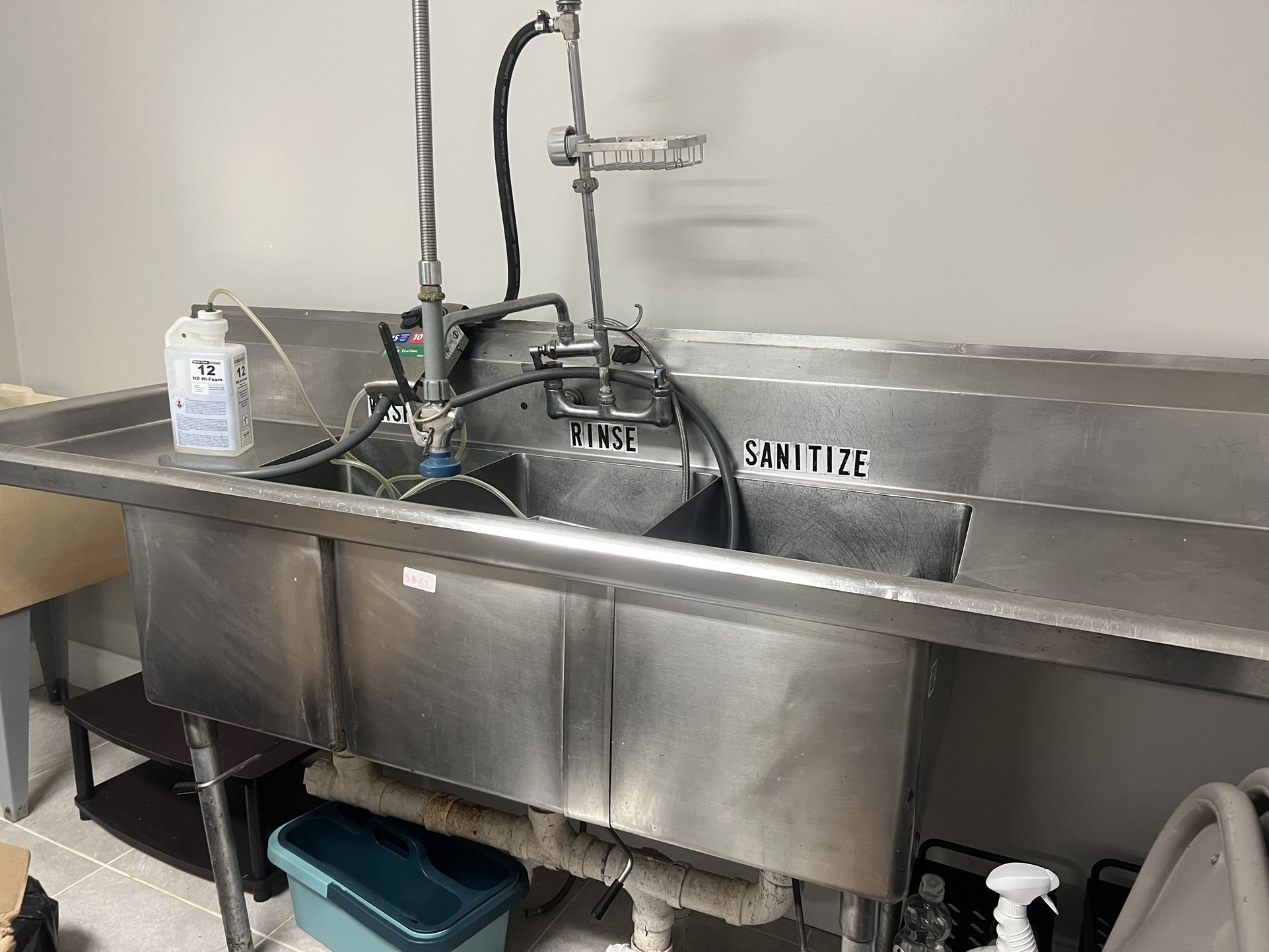 7’ 3 compartment sink with power suds machine, professional spring pull down faucet 2 drain boards