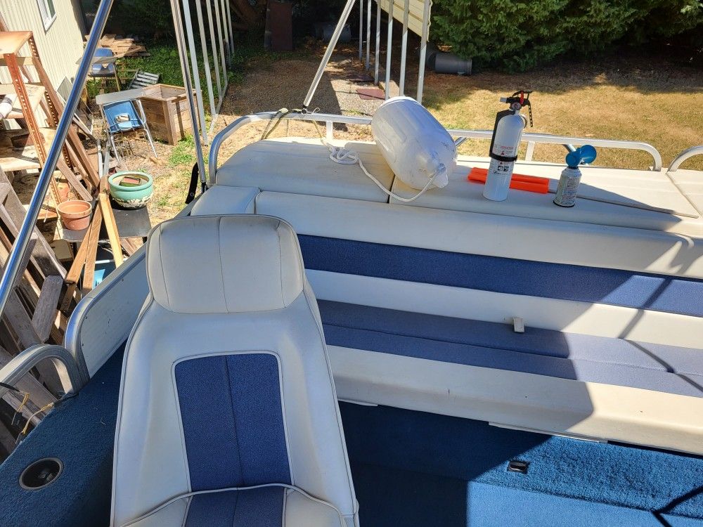Pontoon Boat 20 ft. for Sale in Oregon City, OR OfferUp