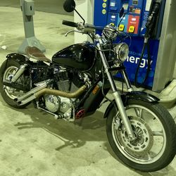 Honda Shadow Spirit VT1100