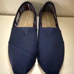 TOMS Women’s Alpargata Classic Canvas Navy Blue Slip-On Shoes, 6.5 (NEW)