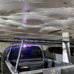 truck racks adjustable good shape.