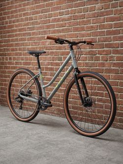 NEW 2026 LARGE MARIN KENTFIELD 1 ST STEP THRU 7 SPEED COMFORT FITNESS HYBRID BIKE